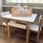 Combo Mili - Mesa con rollo + 2 sillas!