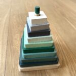 Piramide de encastre (varios colores)